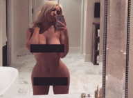 Kim Kardashian posa nua e mostra boa forma três meses após dar à luz: 'Sem nada'