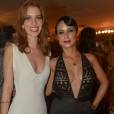 Nathalia Dill e Andreia Horta capricharam no decote para lançar a novela 'Liberdade, Liberdade', nesta quinta-feira, 31 de março de 2016