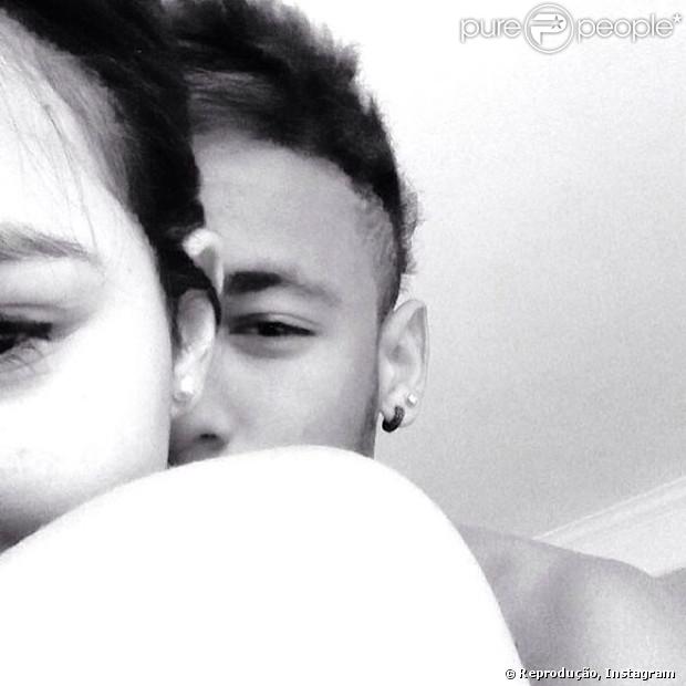 Neymar vai encontrar Bruna Marquezine na Áustria durante gravações de 'Em Família', segundo notícia divulgada em 31 de outubro de 2013
