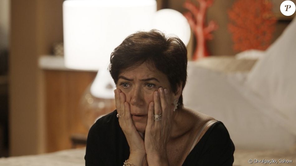 Silvana (Lilia Cabral) é descarada para o marido, que decreta o fim de seu casamento, na novela 'A Força do Querer', em 20 de julho de 2017