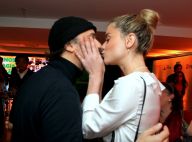 Alinne Moraes e o marido, Mauro Lima, trocam beijos em cinema no Rio. Fotos!