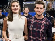 Camila Queiroz comemora um ano com Klebber Toledo com foto romântica: 'Te amo'
