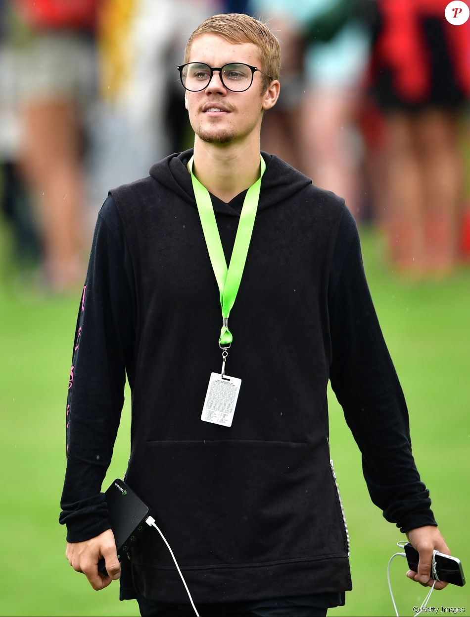 justin bieber exibiu a
