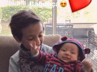 Eliana mostra filha, Manuela, no colo do irmão, Arthur, em viagem: 'Bagunça!'