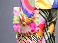 Pra usar no verão: as bolsas de contas são a cara da estação! Veja fotos.