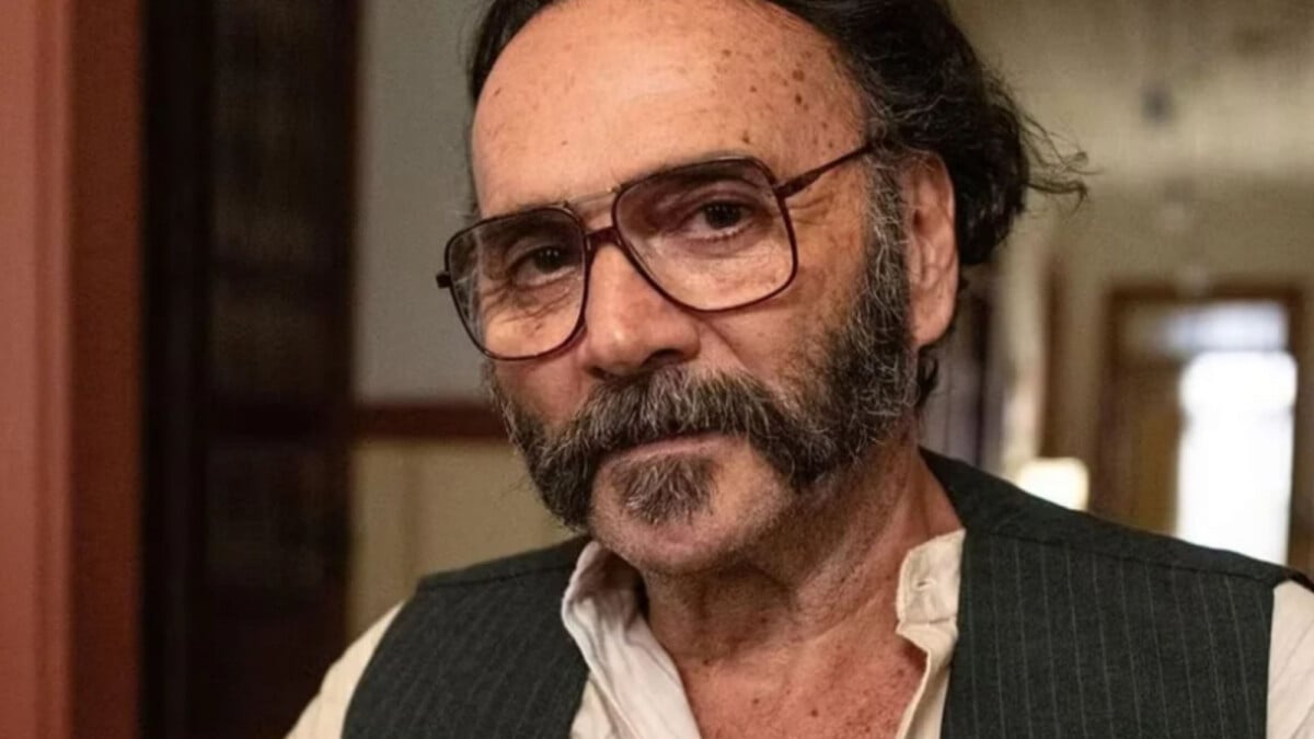 Foto Na novela Renascer Rachid Almir Sater vai atrás de