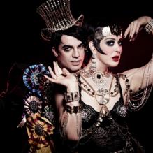 Claudia Raia e o namorado, Jarbas Homem de Mello, protagonizam uma versão brasileira do musical 'Cabaret', no teatro