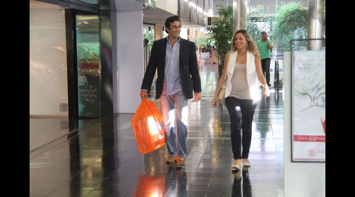 Foto Luciano Szafir E Luhanna Melloni Est O Juntos H Alguns Meses