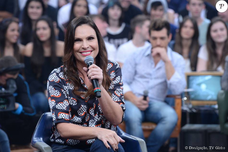 A Sex Loga Laura Muller Uma Atra O Parte No Altas Horas Ao Falar