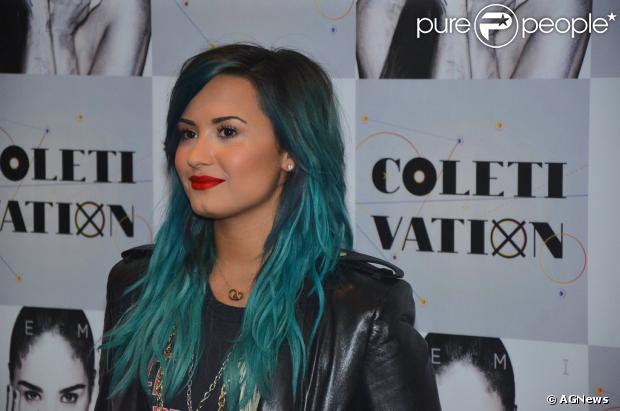 Demi Lovato está no Brasil para participar do lançamento da nova MTV Brasil e anunciou que volta em 2014 com seu novo show