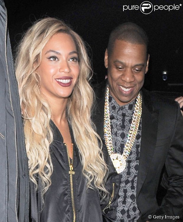 Os americanos querem a cantora Beyoncé no Rock in Rio Las Vegas, segundo o colunista Bruno Asuto, da revista 'Época', nesta segunda-feira, 5 de maio de 2014
