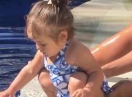 Diversão na água: Madalena curte piscina com mãe, Yanna Lavigne. Vídeo!