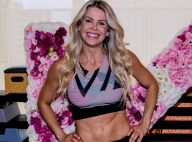 Karina Bacchi malha e faz festa em academia para comemorar os 42 anos. Fotos!
