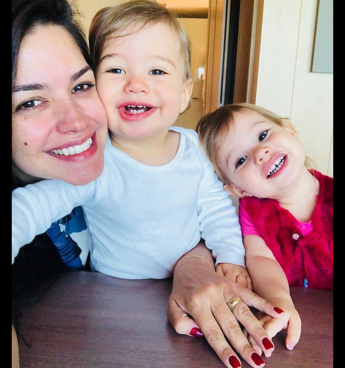 Foto Thais Fersoza Elogiou A Rela O Dos Filhos Melinda E Teodoro