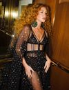 Look Poderoso De Marina Ruy Barbosa Impressiona E Cabelo Cacheado Da