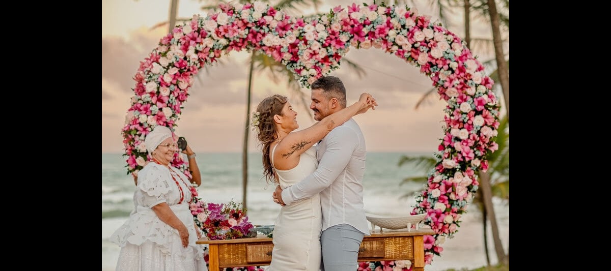 Foto Priscila Fantim Renovou Os Votos De Seu Casamento O Ator