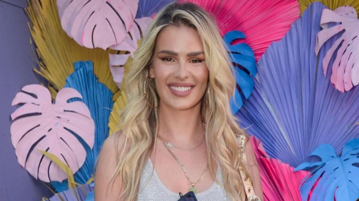 Foto Yasmin Brunet é mão de vaca Luiza Brunet conta como filha lida