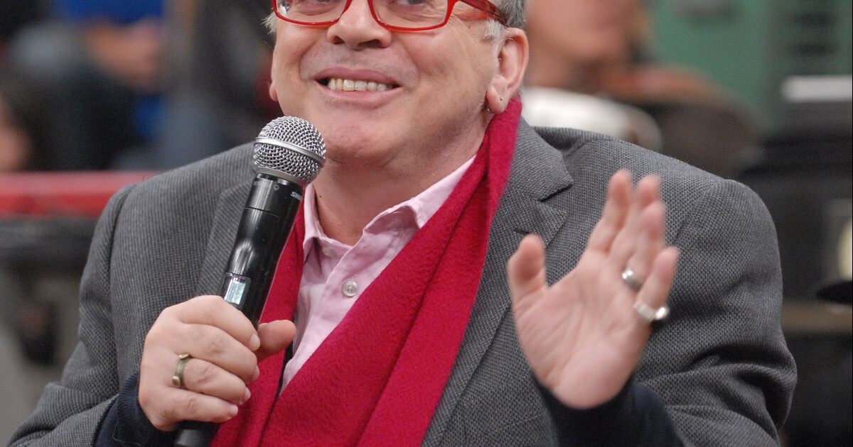 Walcyr Carrasco comenta possível casamento gay em Amor à Vida Especulação Purepeople