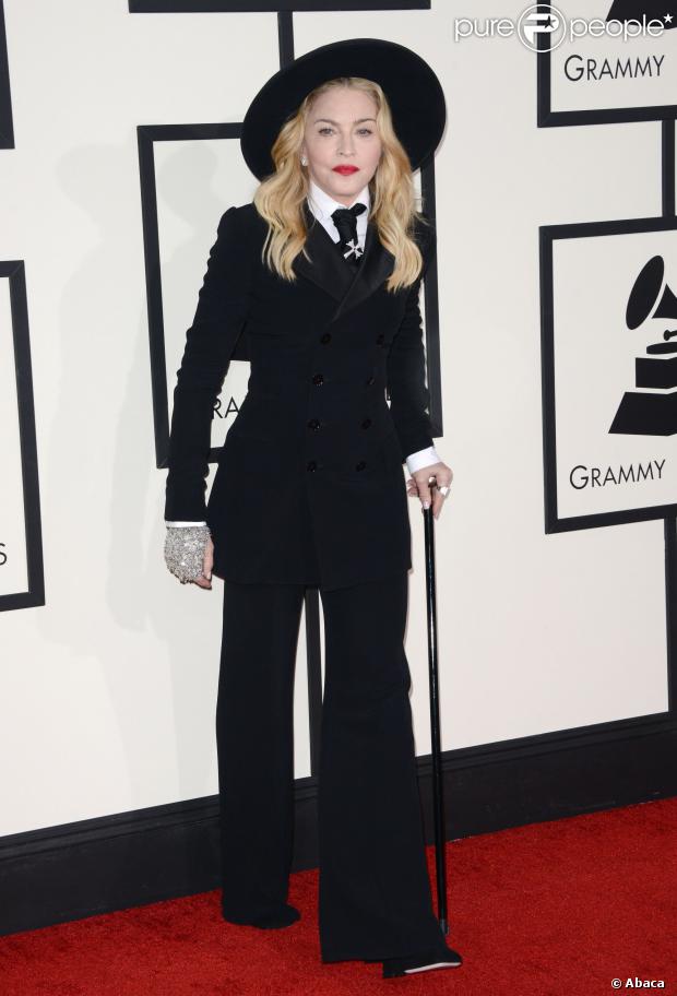 Taylor Swift veste Gucci no Grammy Awards 2014