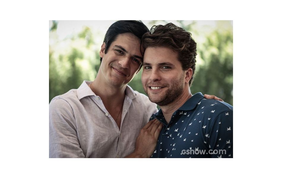 Mesmo beijo gay final de Amor à Vida não bate recorde de audiência Purepeople