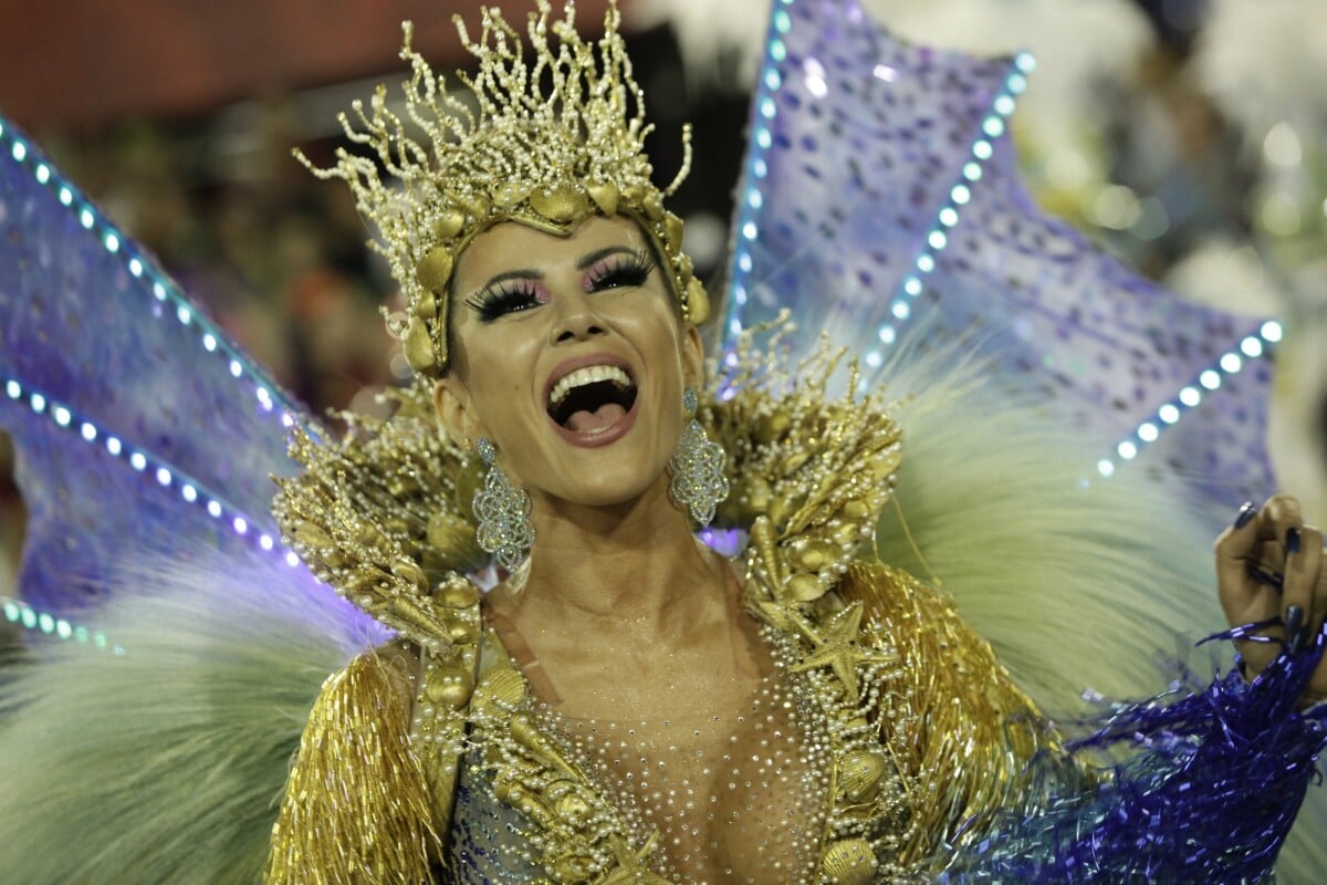 Foto Perdi sete quilos de gordura nessa correria pré carnaval Estou