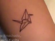Sasha revela tatuagem de origami em live e conta que virá ao Brasil em maio