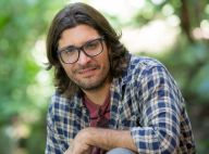 Ex-'BBB17' Ilmar vive romance com produtora do reality show, diz jornal