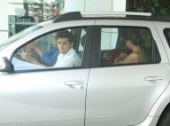 Yanna Lavigne e a filha, Madalena, deixam maternidade com Bruno Gissoni. Fotos!