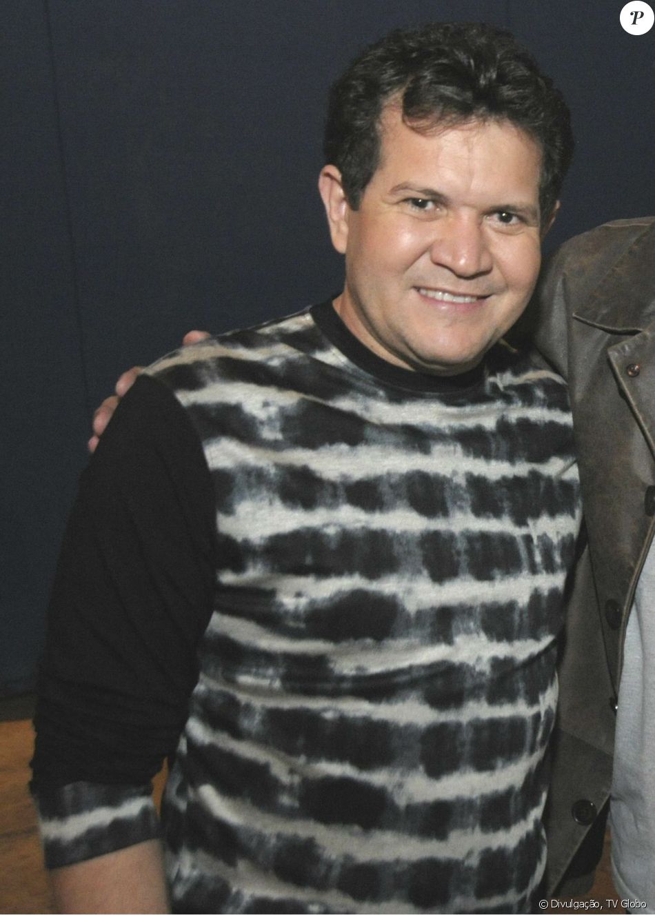 Ximbinha é insultado e bate-boca em restaurante por causa de Joelma