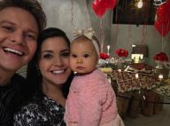 Thais Fersoza e Michel Teló vestem Melinda de caipira no chá de bebê de Teodoro