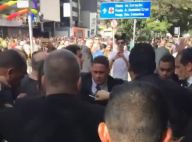 Anitta gera tumulto ao chegar na Parada LGBT, em São Paulo: 'Fiz a Mariah Carey'