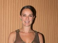 Leticia Birkheuer aposta em transparência e deixa lingerie à mostra. Fotos!
