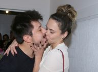 Ex-BBB Ana Paula Renault beija namorado, Rudimar De Maman, em aniversário