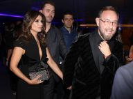 De mãos dadas, Paula Fernandes e o jornalista Claudio Mello prestigiam evento