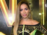 Anitta faz relato após 4 dias sem celular nas férias: 'Tudo como antes'