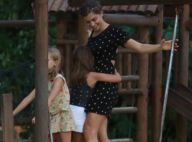 Grazi Massafera vai à praia e brinca em parquinho com a filha, Sofia. Fotos!