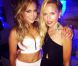 JLo com a amiga Rachel Zoe