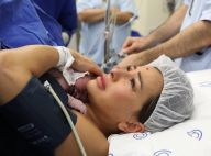 Sabrina Sato exibe foto do parto da filha e desabafa sobre cesárea: 'Tinha medo'