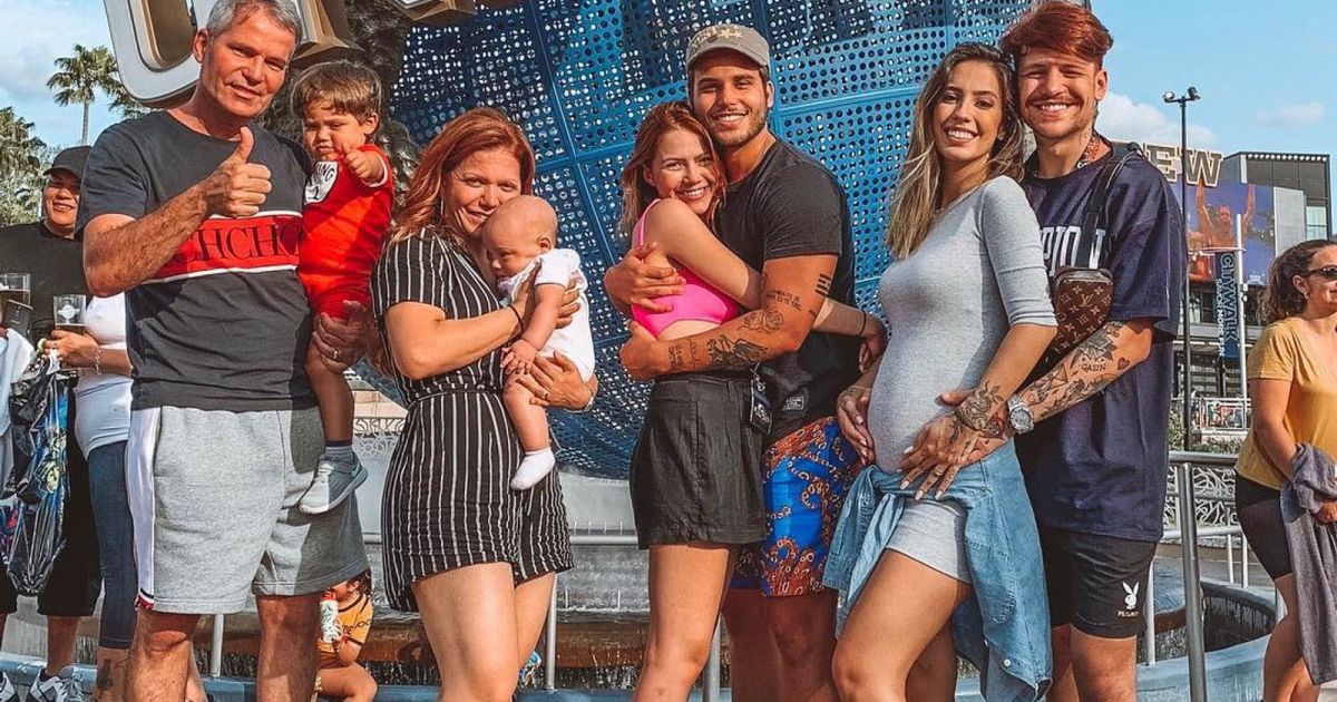 Foto Mans O De Saulo Poncio E Gabi Brandt Comparada Casa De