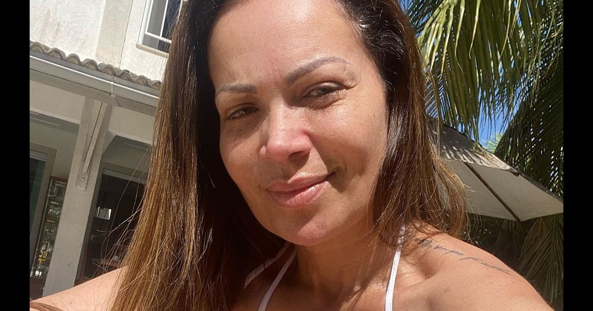 Solange Almeida também ganhou elogios por foto sem make Purepeople