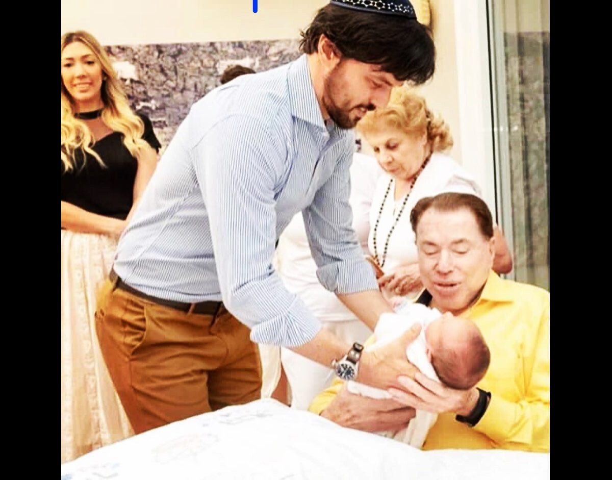 Foto Silvio Santos Aparece Um De Seus Netos No Que Parece Ser Uma