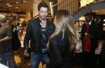 Cleo Pires reencontra ex-marido, João Vicente, em lançamento de DVD do padrasto