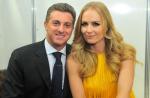 Luciano Huck e Angélica batizam a filha, Eva, na véspera do Dia das Mães