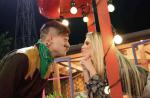 'A Fazenda': Bárbara Evans recebe crítica do namorado e Monique Evans se irrita