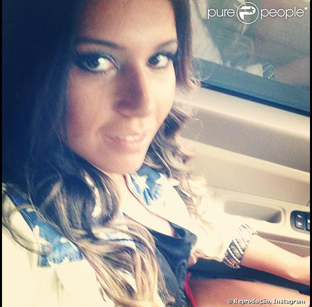 Micael Borges prepara CD solo, lança grife de roupas e fala do namoro com a carioca Heloisy Oliveira, de 26 anos: 'Praticamente casado'. Ele deu entrevista à revista 'Caras' em 22 de julho de 2013