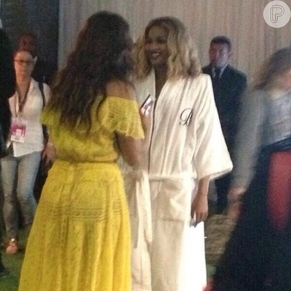 Ivete Sangalo conversa com Beyoncé após cantar para o público do Rock in Rio