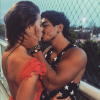 Fora do programa, os dois assumiram o relacionamento. 'Te amo', escreveu Rayanne Morais na legenda da foto postada em seu Instagram