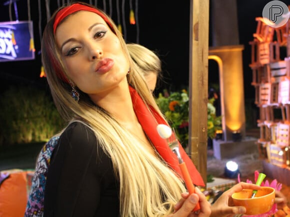Andressa Urach sobre convite para participar de reality show em Portugal: 'Agora vou causar muito mais'