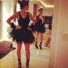 Para festa à fantasia, ela se vestiu de cisne negro e conseguiu mais de 30 mil curtidas, em 2012