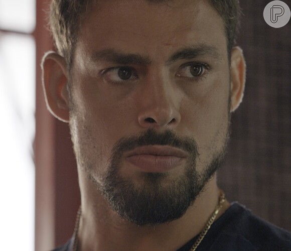 Juliano (Cauã Reymond) decide voltar à cobertura para procurar pistas do paradeiro de Tóia (Vanessa Giácomo), na novela 'A Regra do Jogo'